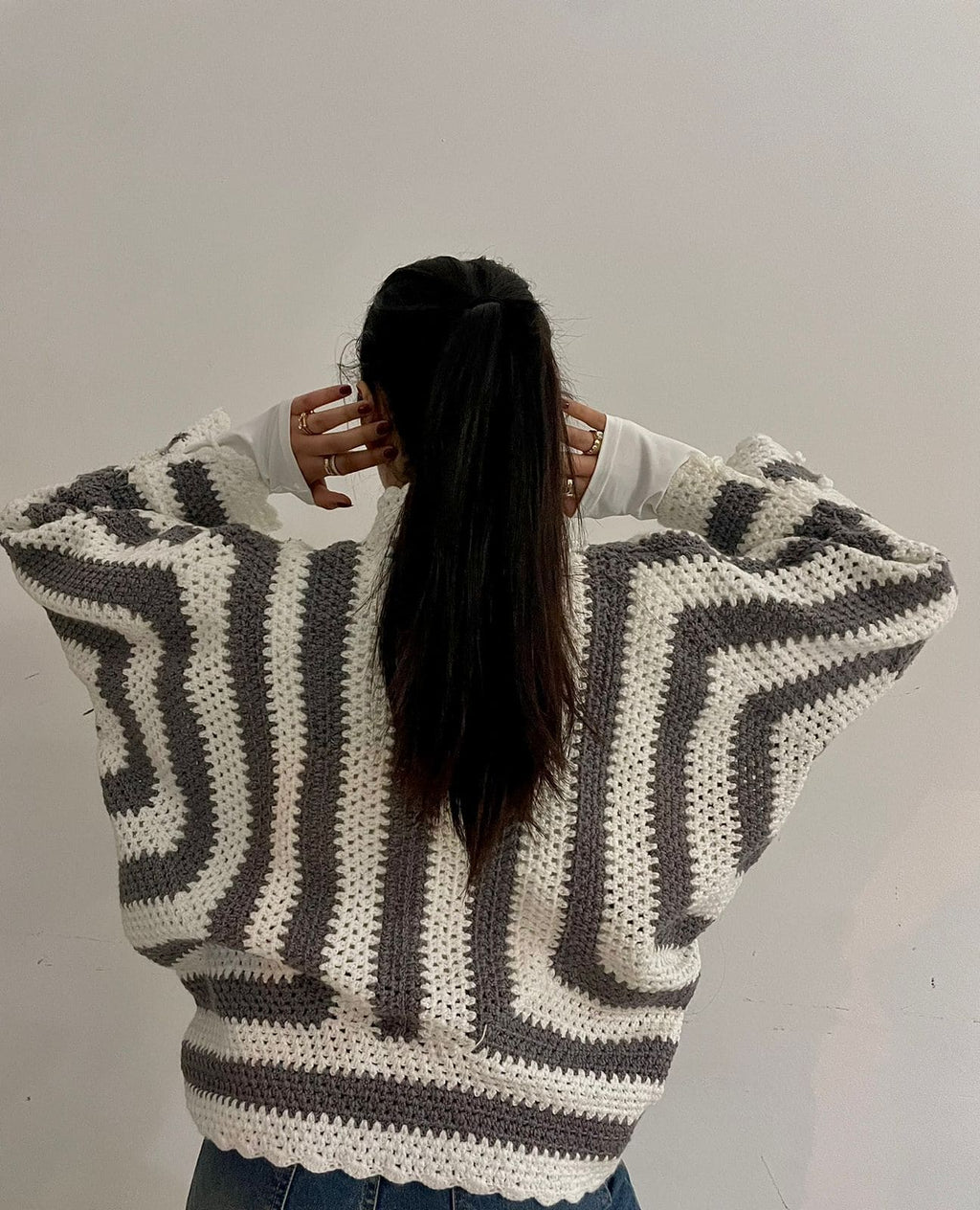 Veste Crochet Oversize Gris & Blanc – Fait Main